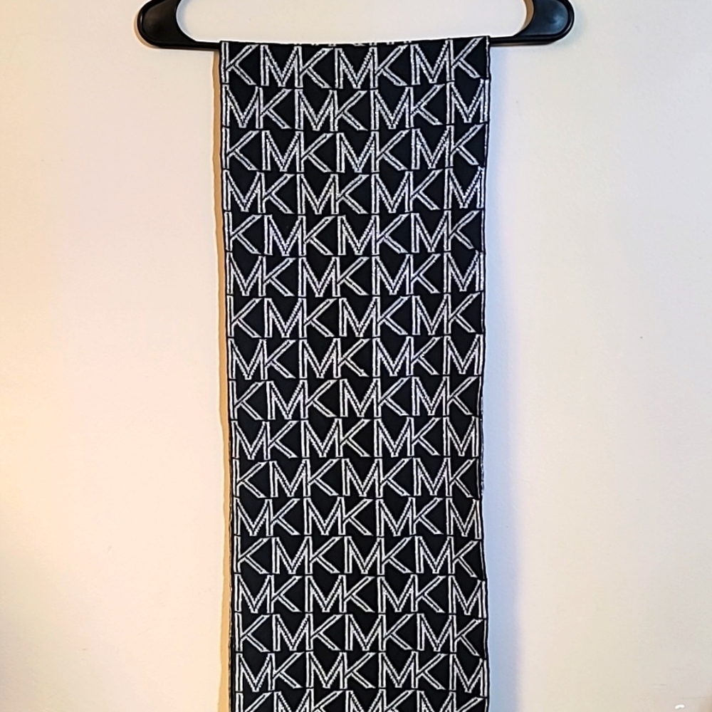 Michael Kors Scarf